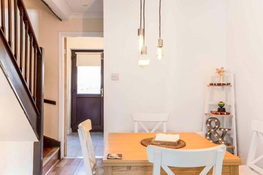 Quiet & Secluded St Albans House 빌라 외부 사진