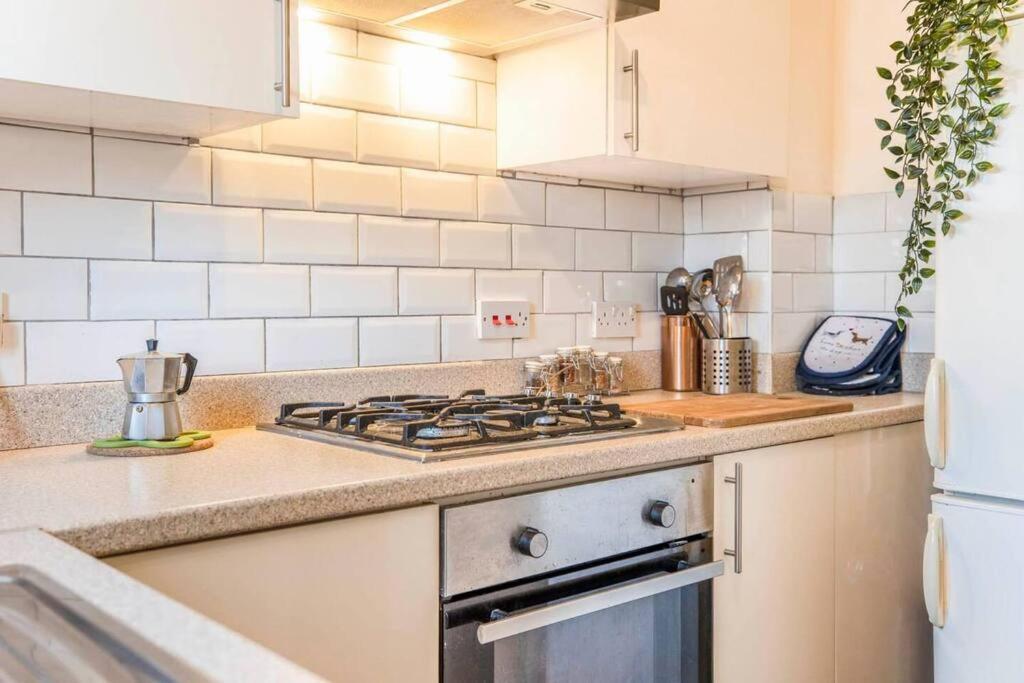 Quiet & Secluded St Albans House 빌라 외부 사진