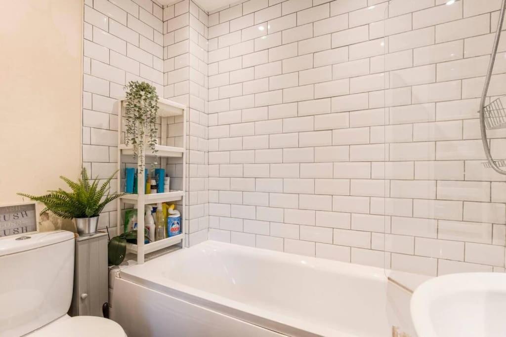 Quiet & Secluded St Albans House 빌라 외부 사진
